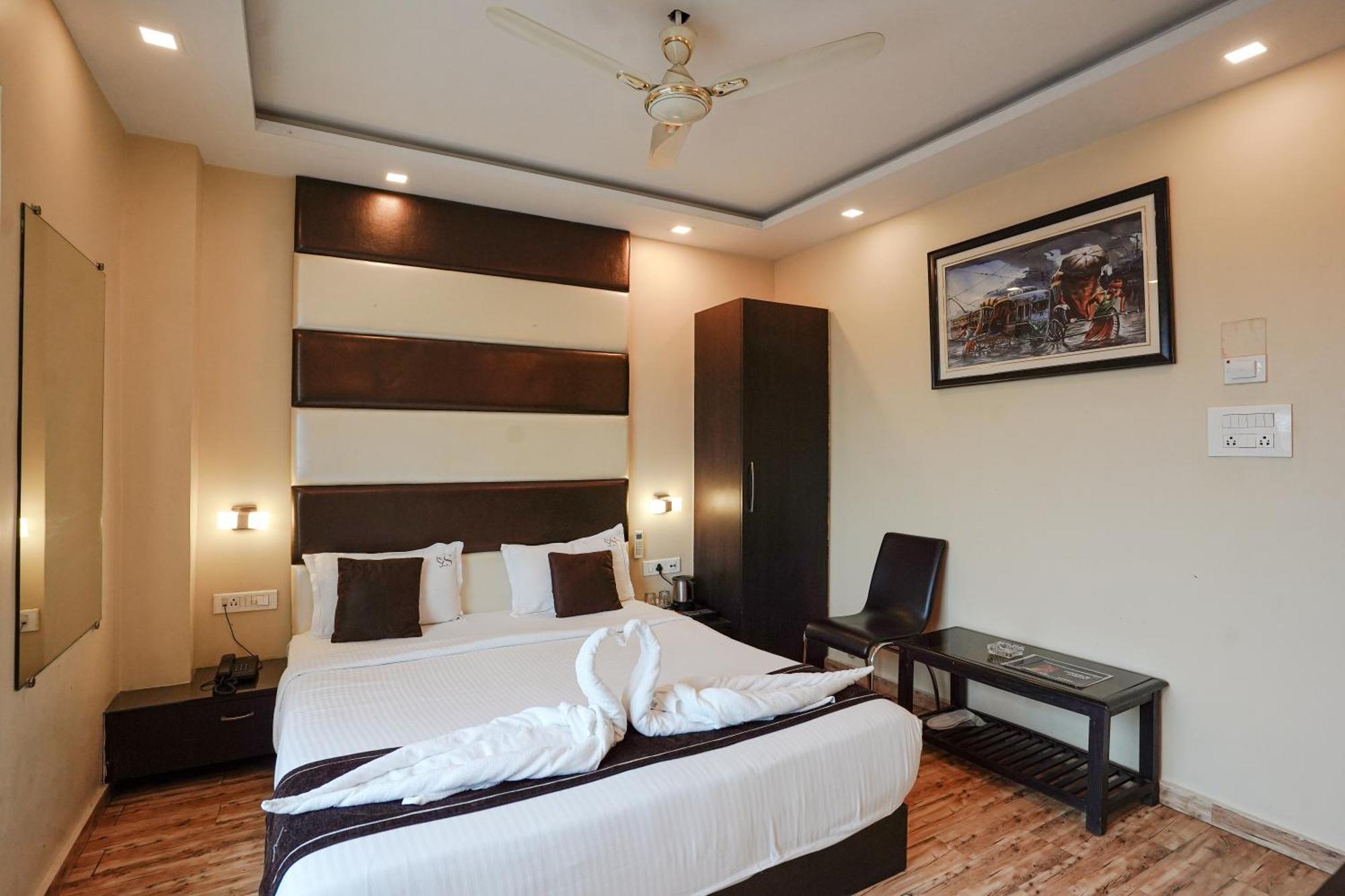 Hotel Sheldon International Near Science City Calcutta Exteriör bild
